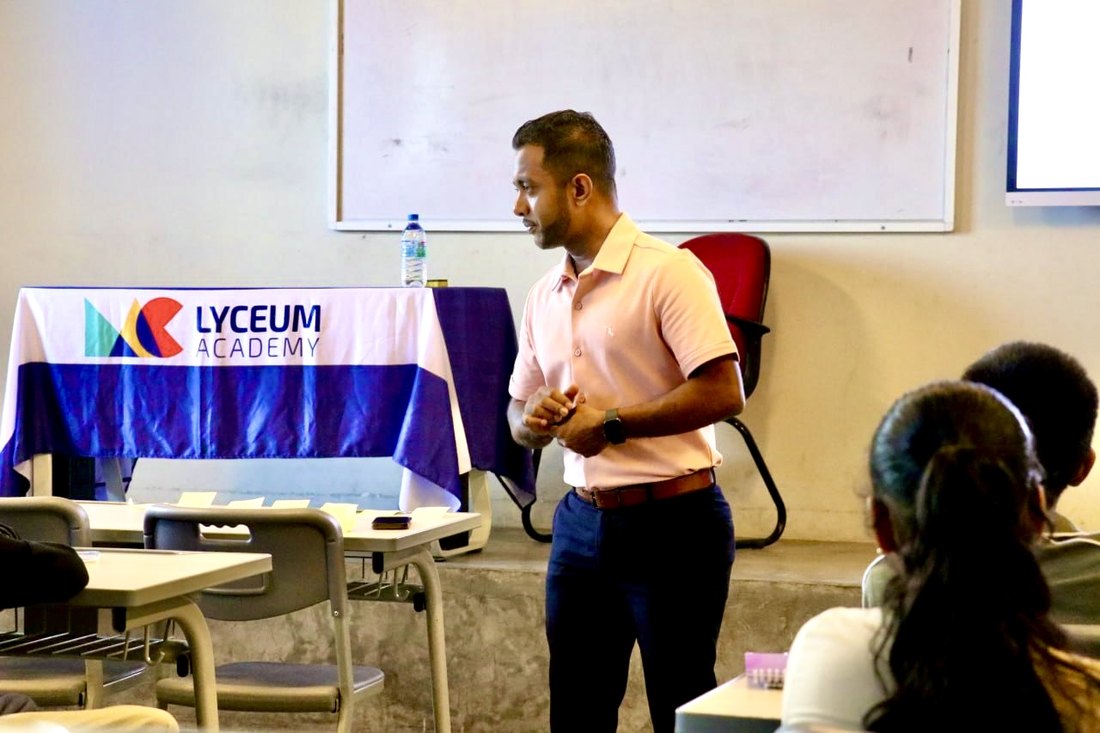 Delivering a leadership session to students at Lyceum International School